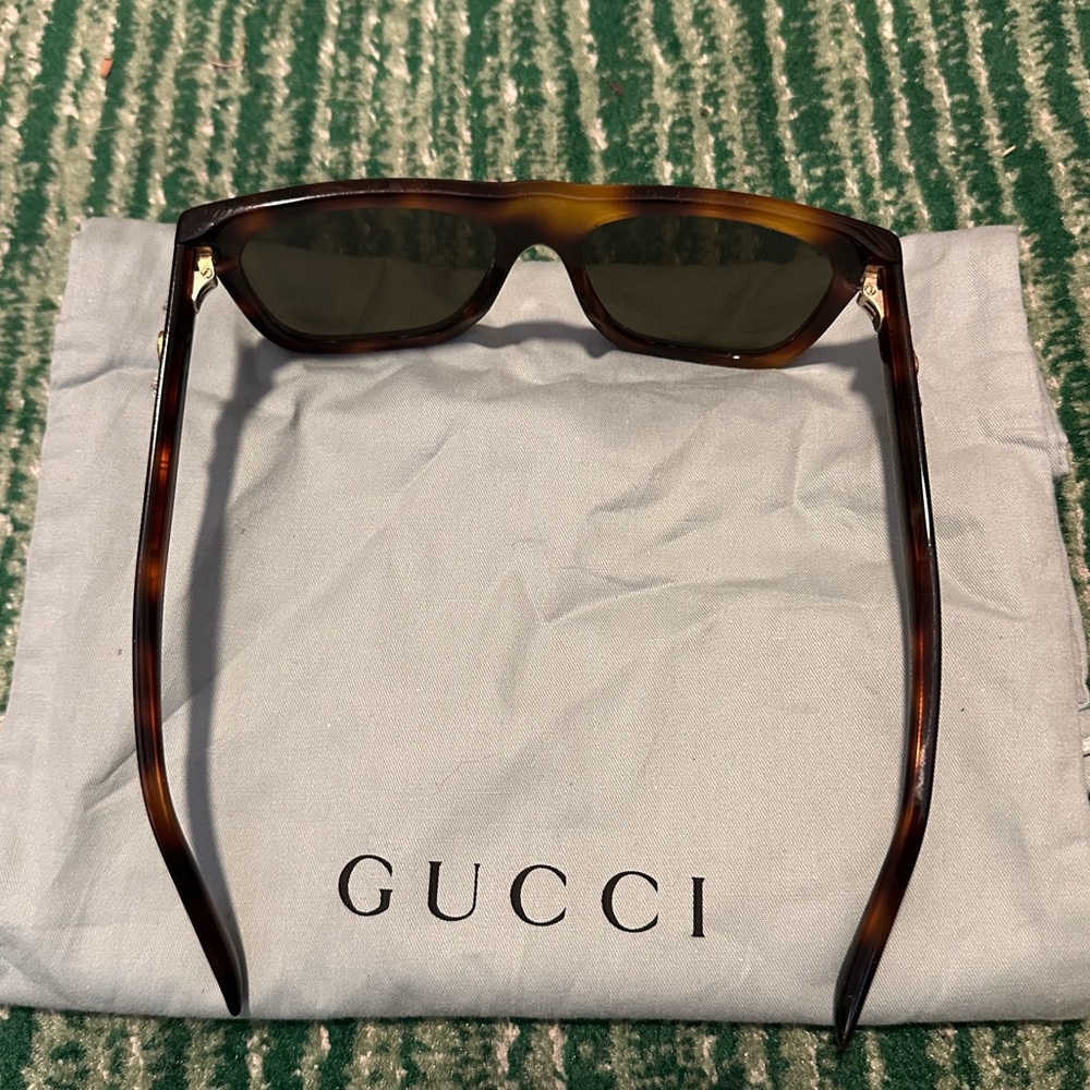 Gucci Square Tortoise Shell Sunglasses - image 3